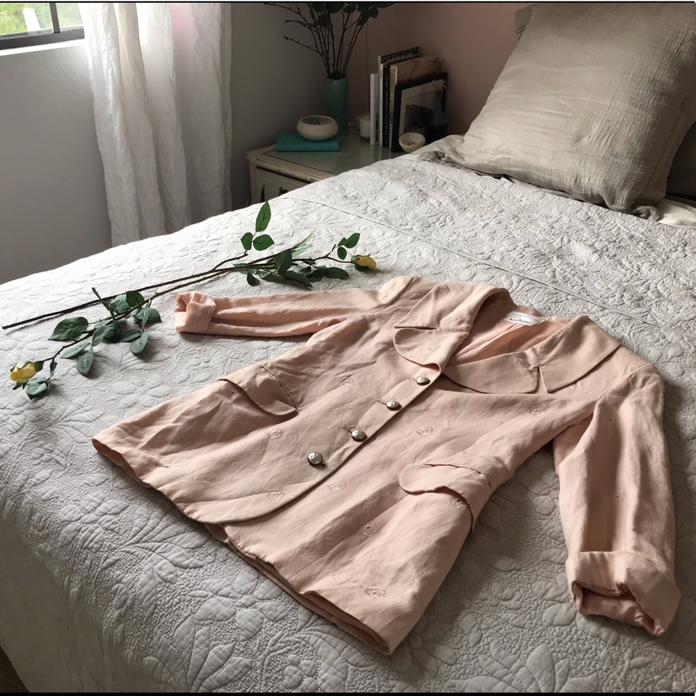 Vintage AnnTaylor Blazer 🌸